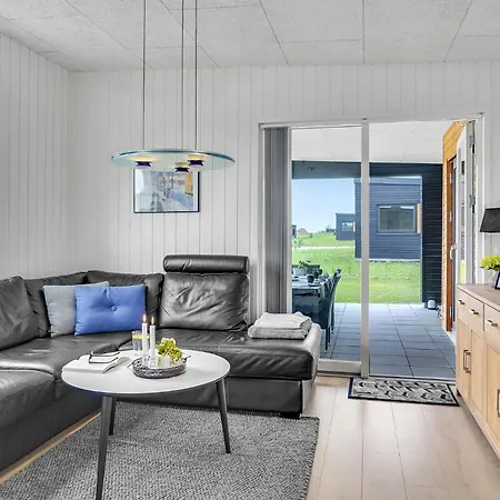 Gorgeous In With Kitchen * Løgstrup